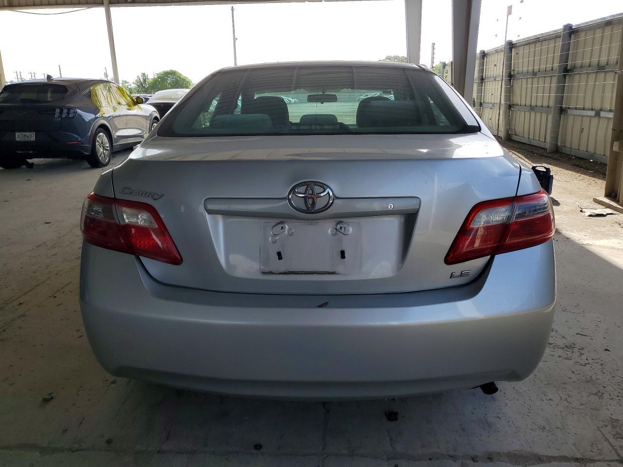 2007 Toyota Camry Le - Фото 6