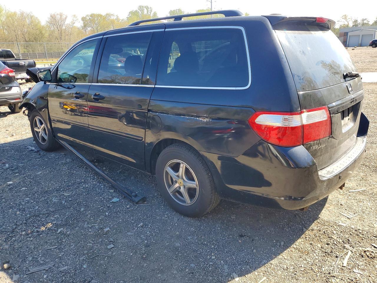 2006 Honda Odyssey Touring - Фото 2