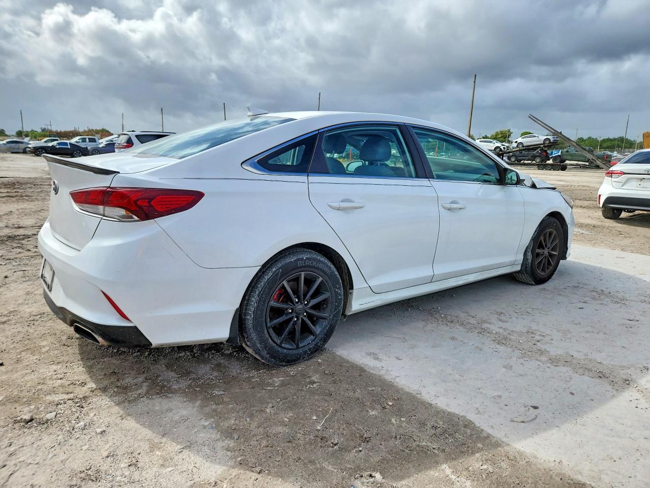 2018 Hyundai Sonata Se - Image 3