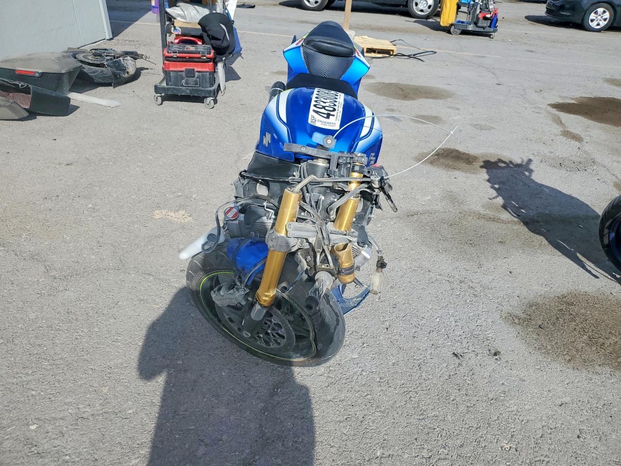 2015 Suzuki Gsx-R750 - Image 2