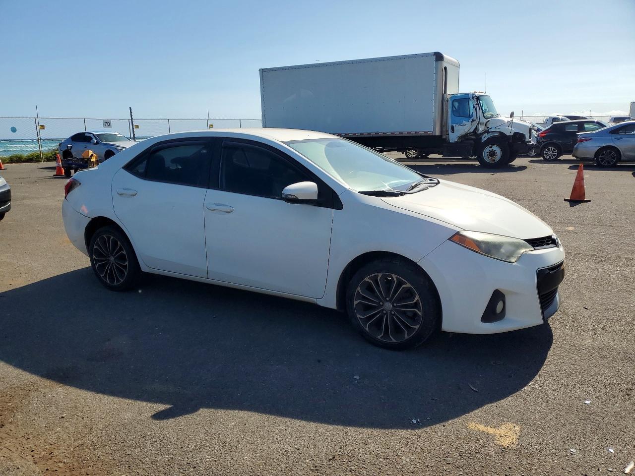 2014 Toyota Corolla L - Фото 4