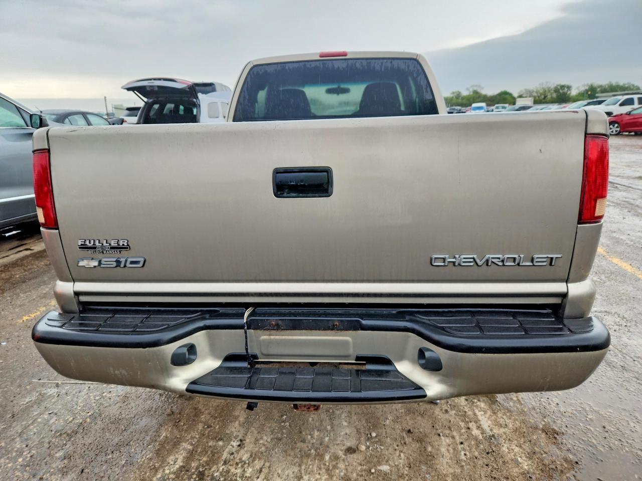 2003 Chevrolet S Truck S10 - Фото 6