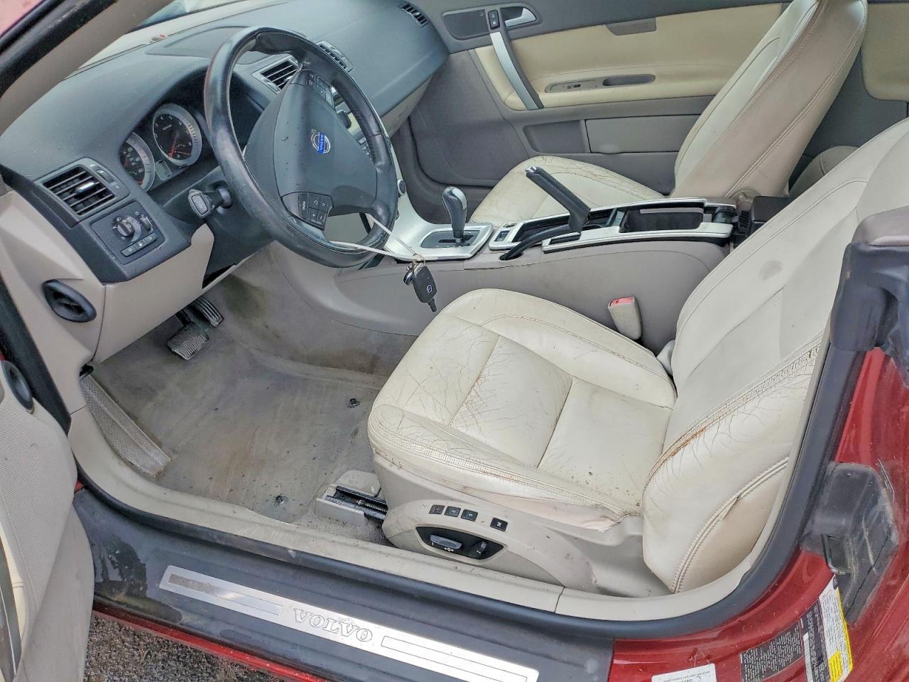 2011 Volvo C70 T5 - Фото 7
