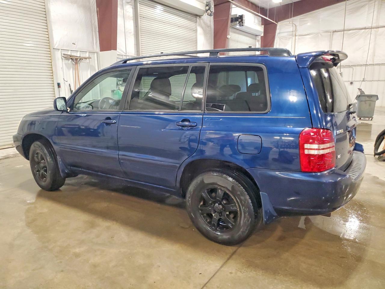 2003 Toyota Highlander Base - Image 2