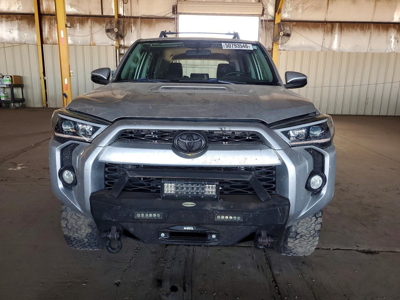 2015 Toyota 4Runner Trail - Image 5