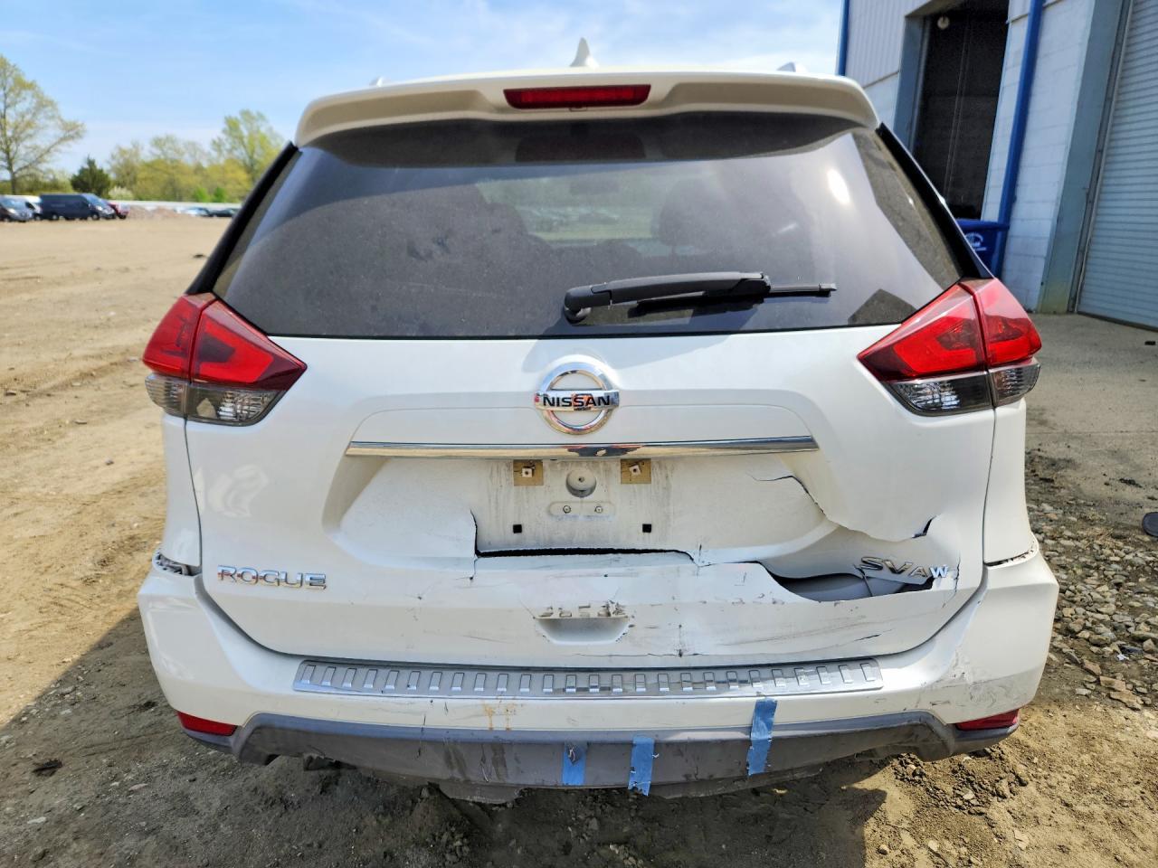 2018 Nissan Rogue Sv - Image 6