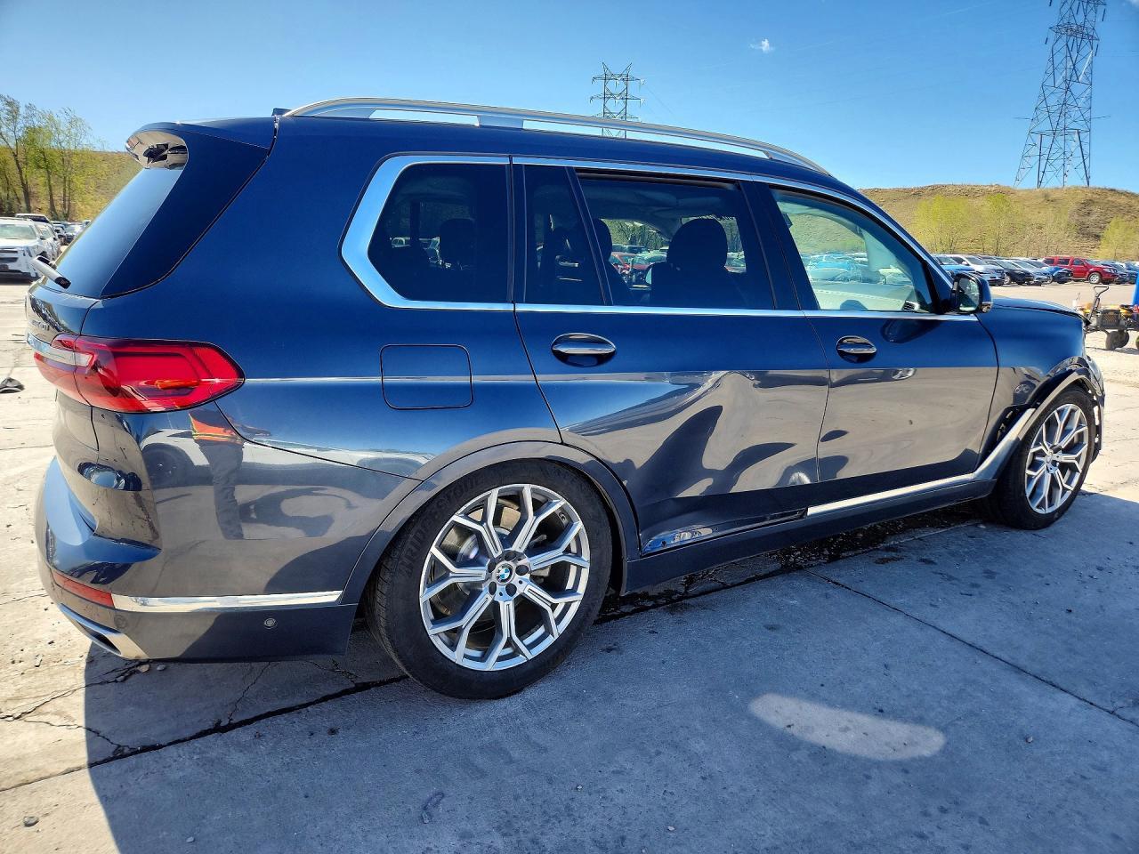 2019 BMW X7 xDrive40I - Image 3