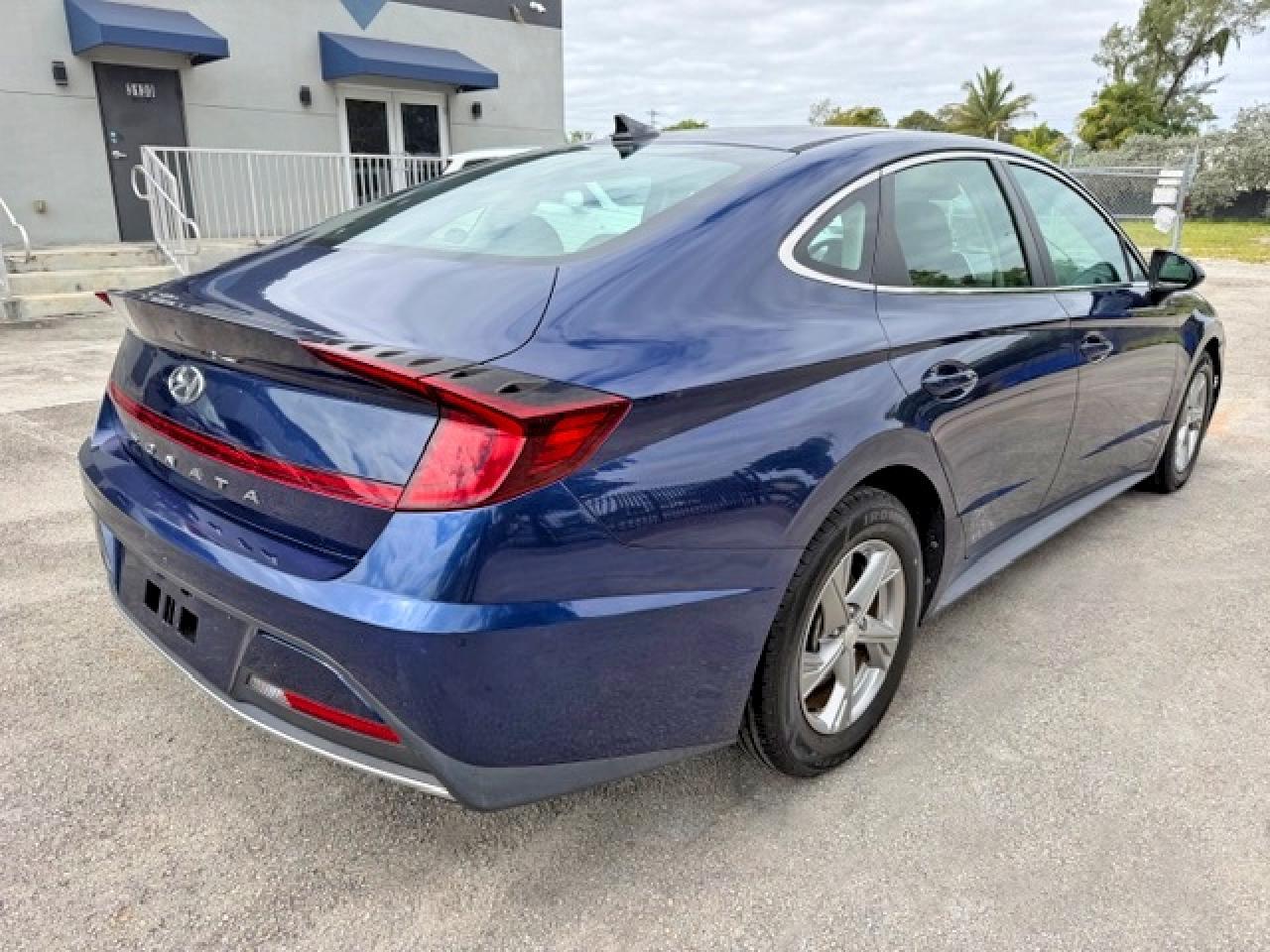 2021 Hyundai Sonata Se - Image 3