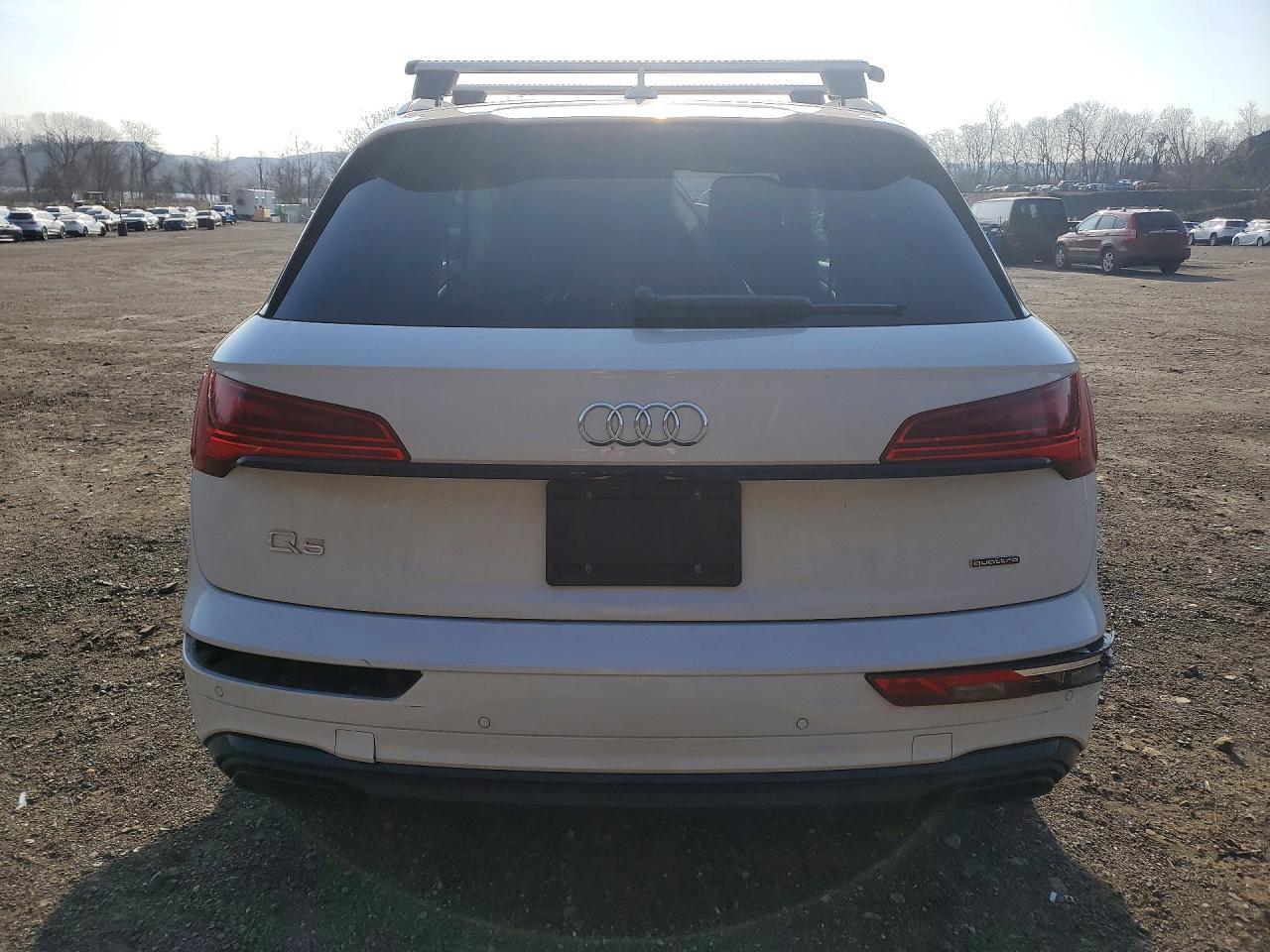2025 Audi Q5 Premium 45 - Image 6