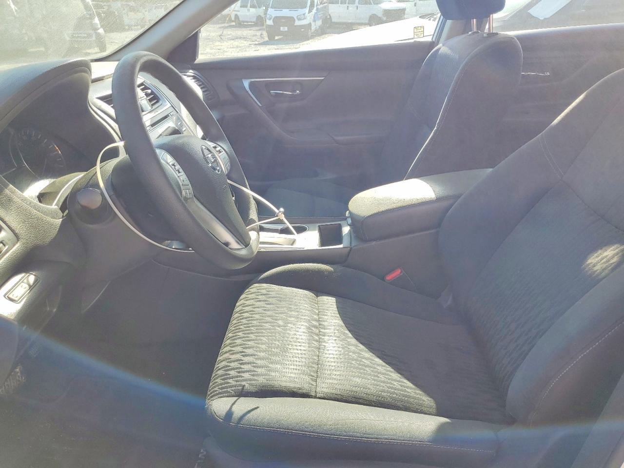 2018 Nissan Altima 2.5 S - Image 7