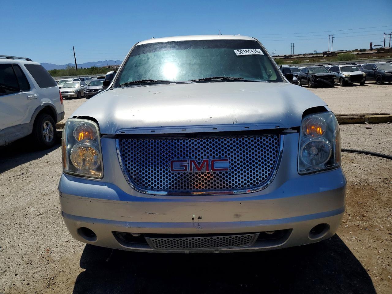 2010 GMC Yukon Denali - Фото 5