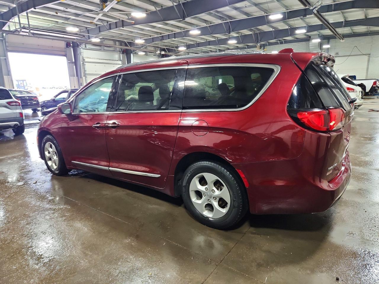 2017 Chrysler Pacifica Touring L Plus - Image 2