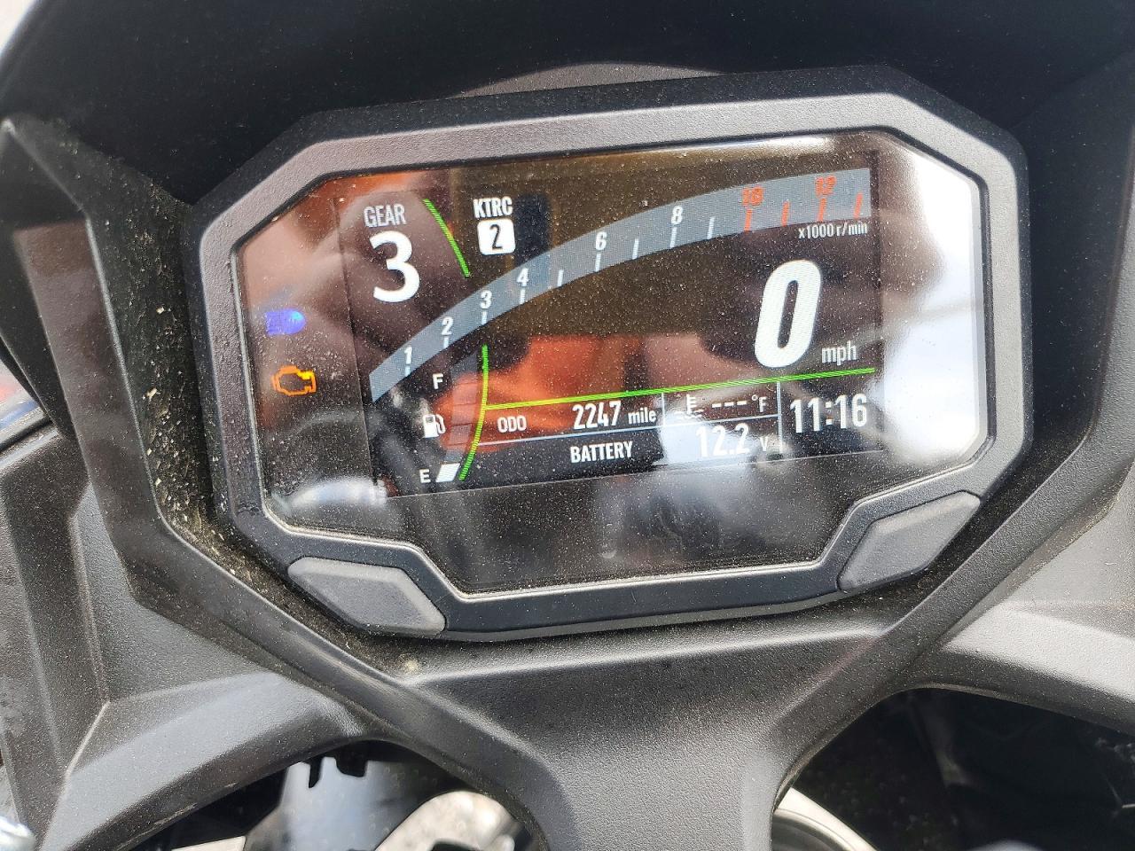 2025 Kawasaki Ex650 R - Фото 7