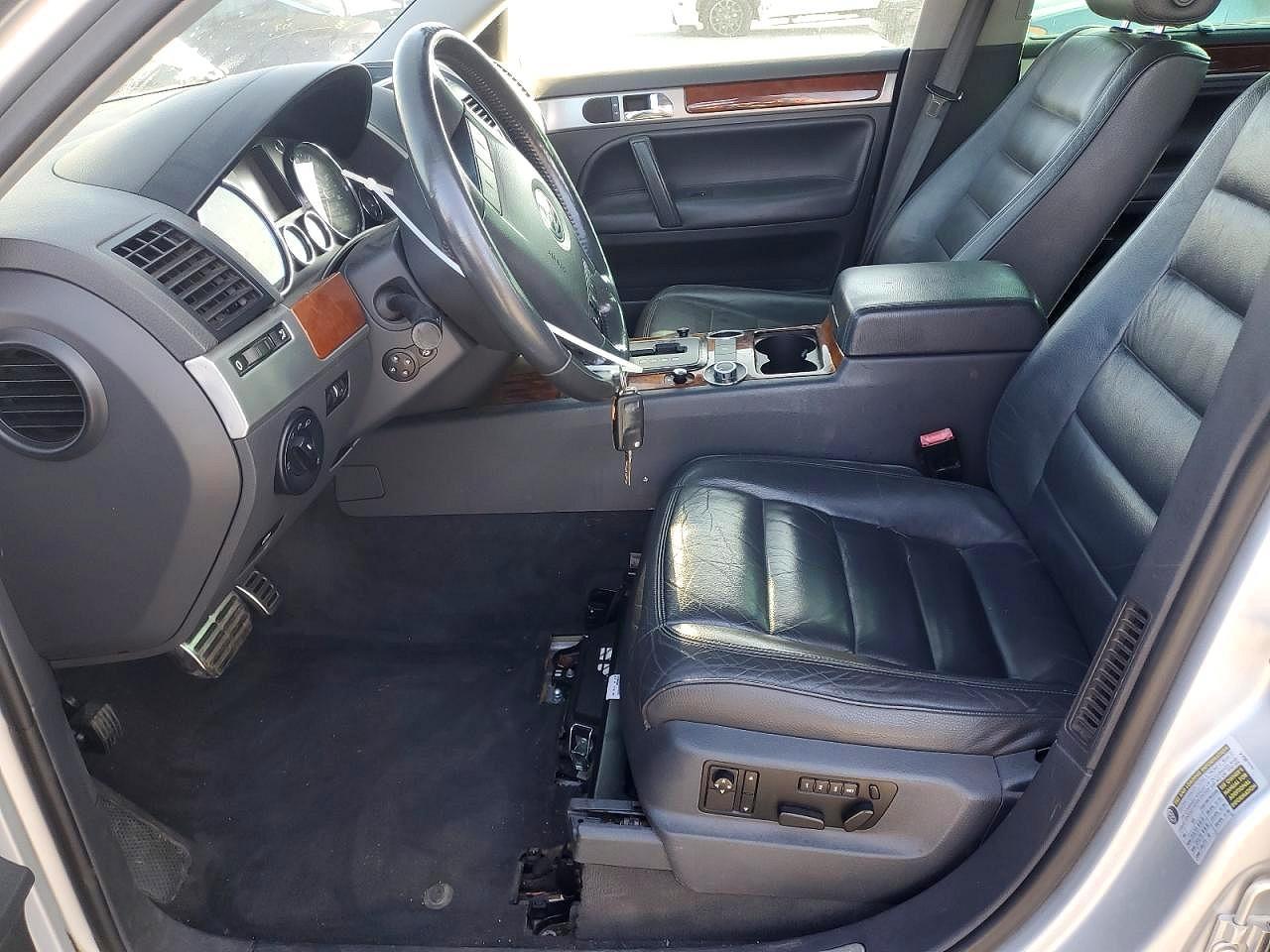 2006 Volkswagen Touareg 4.2 - Фото 7