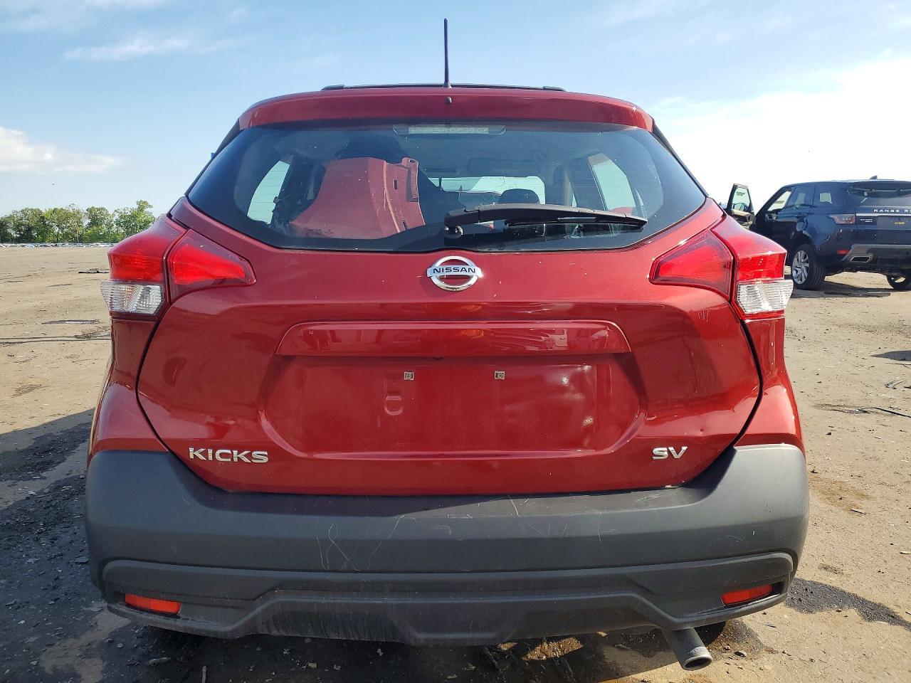 2018 Nissan Kicks Sv - Image 6