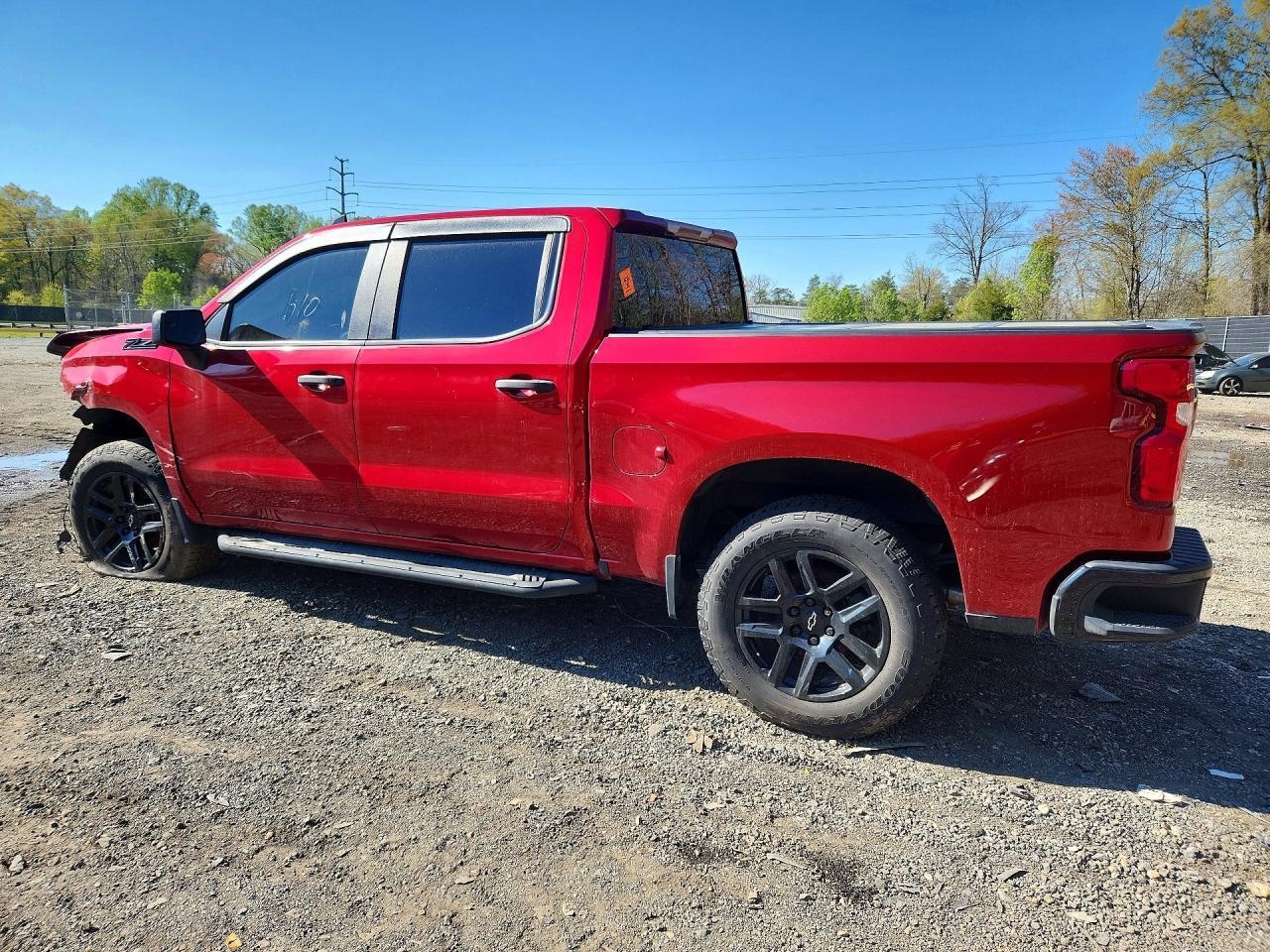 2021 Chevrolet Silverado K1500 Trail Boss Custom - Фото 2