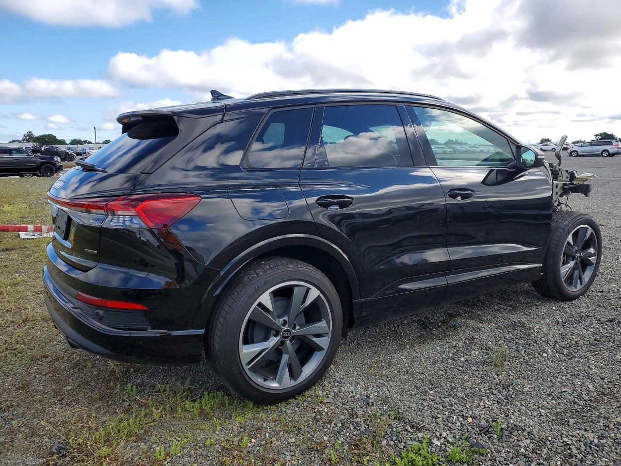 2024 Audi Q4 E-Tron Premium - Фото 3