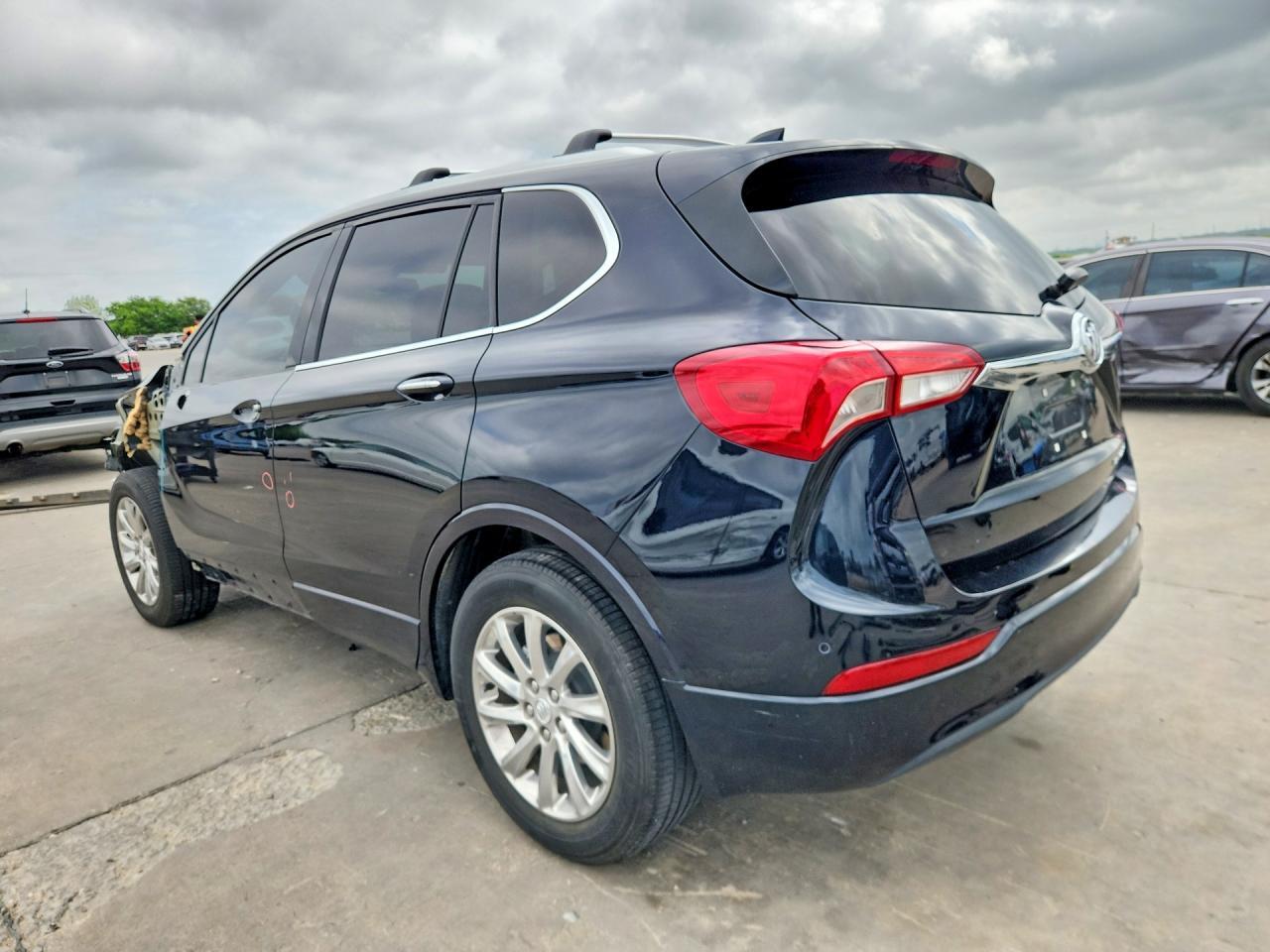 2020 Buick Envision Essence - Image 2
