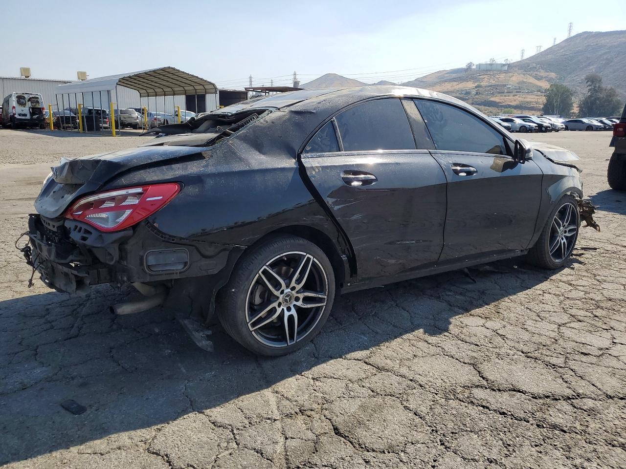 2018 Mercedes-Benz Cla 250 - Фото 3