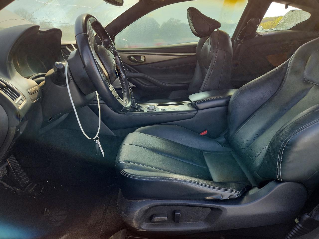 2017 Infiniti Q60 3.0T Premium - Image 7