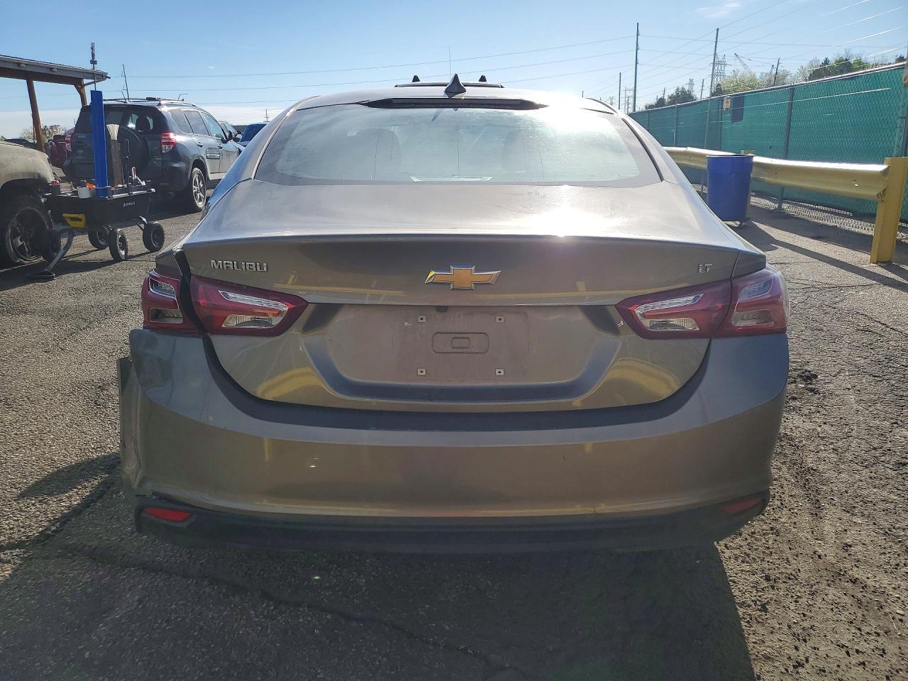 2020 Chevrolet Malibu Lt - Фото 6