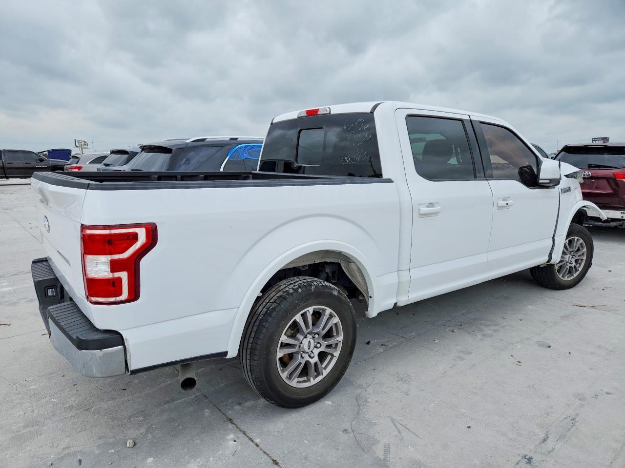 2018 Ford F150 Supercrew - Фото 3