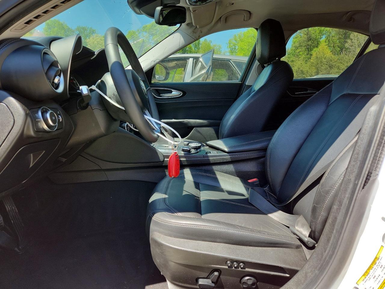 2017 Alfa Romeo Giulia Q4 - Фото 7