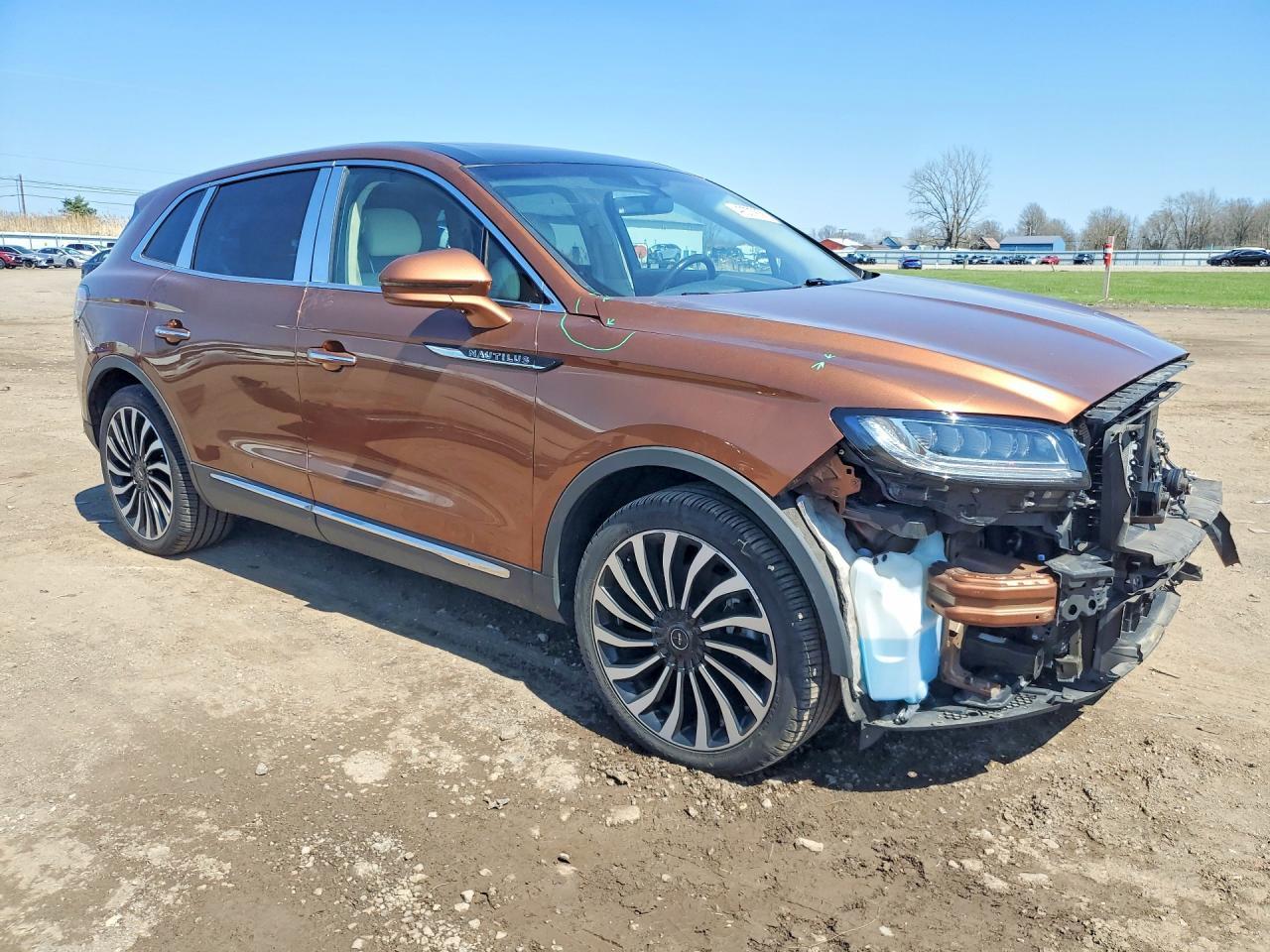 2019 Lincoln Nautilus Black Label - Image 4