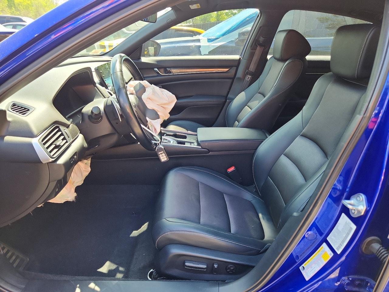2022 Honda Accord Sport - Image 7