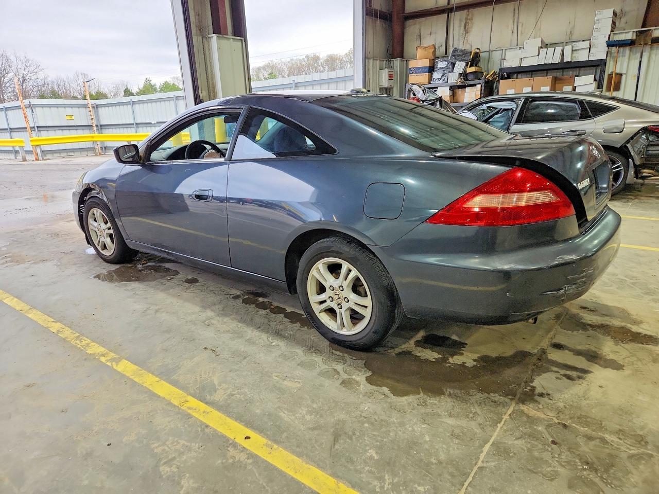2004 Honda Accord Ex - Фото 2