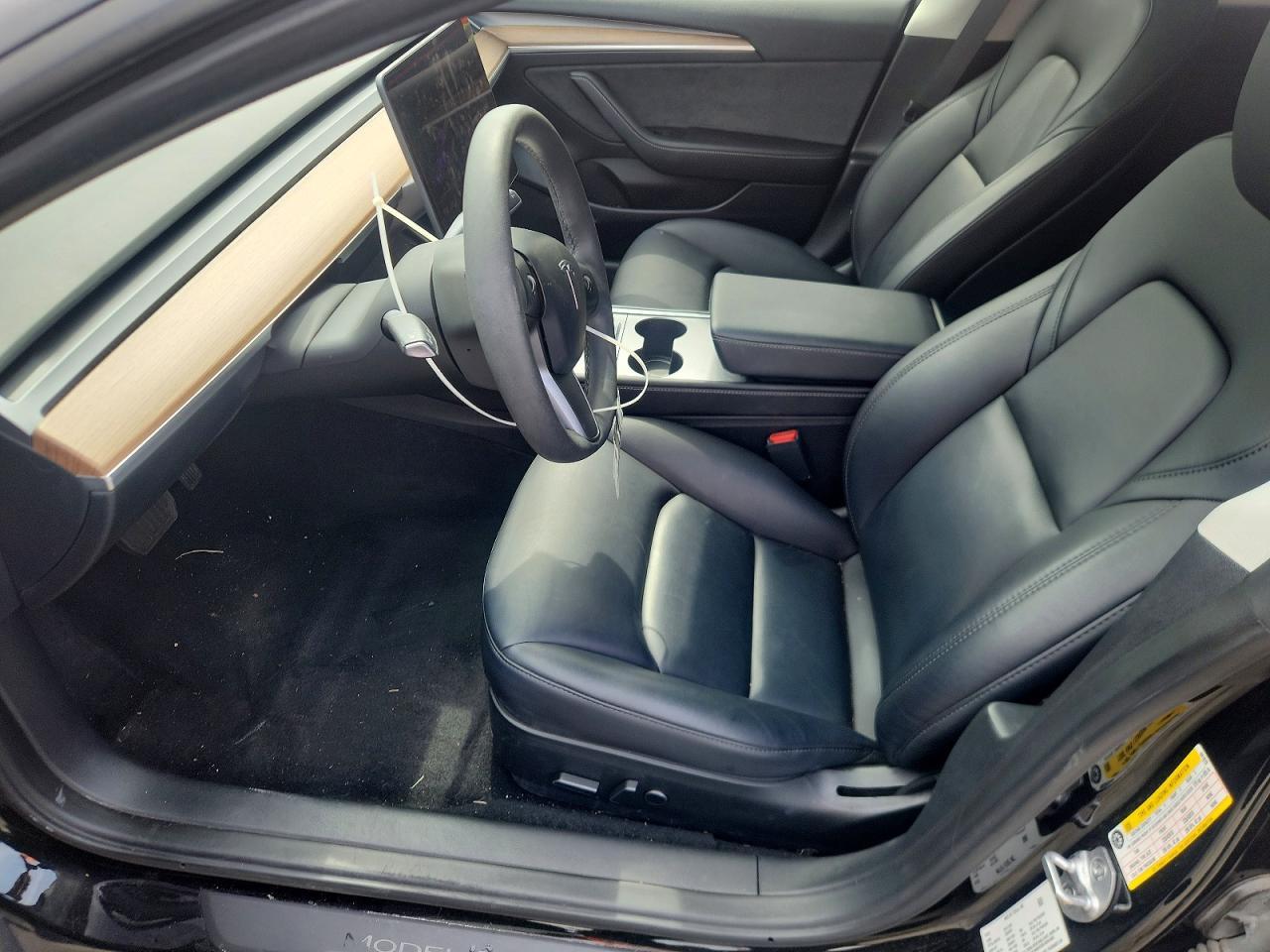 2023 Tesla Model 3 - Фото 7