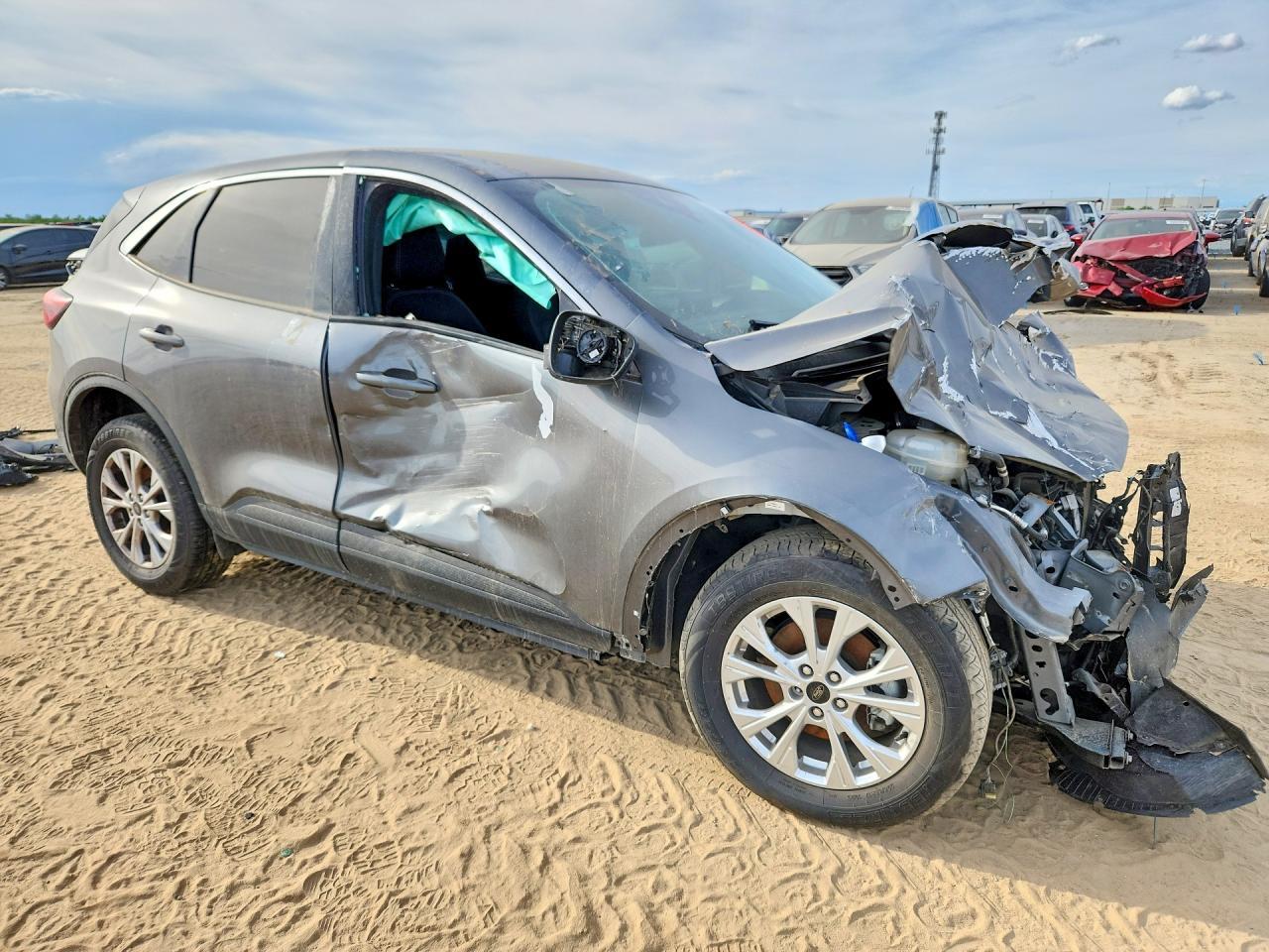 2023 Ford Escape Active - Image 4