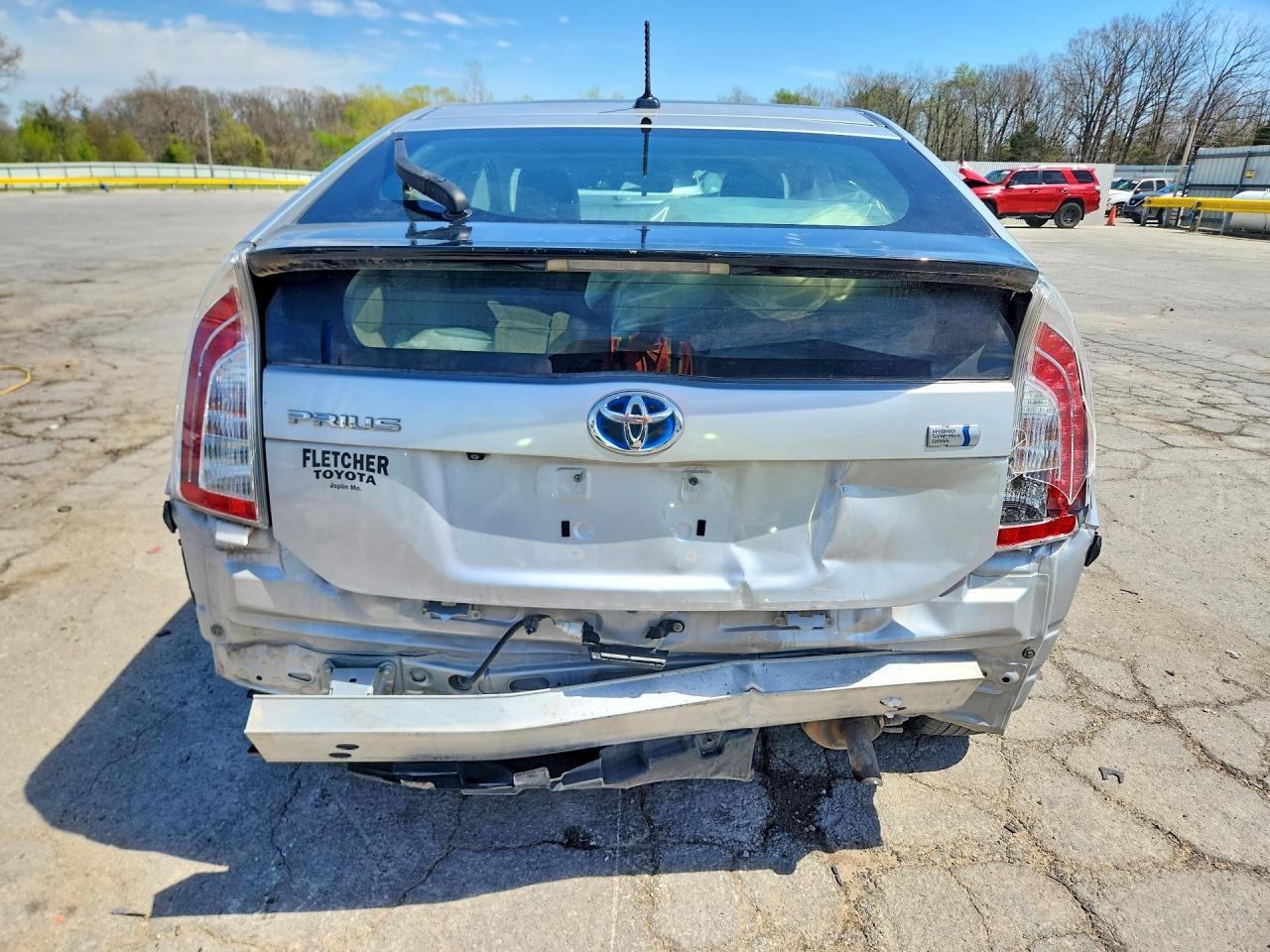 2012 Toyota Prius Three - Image 6