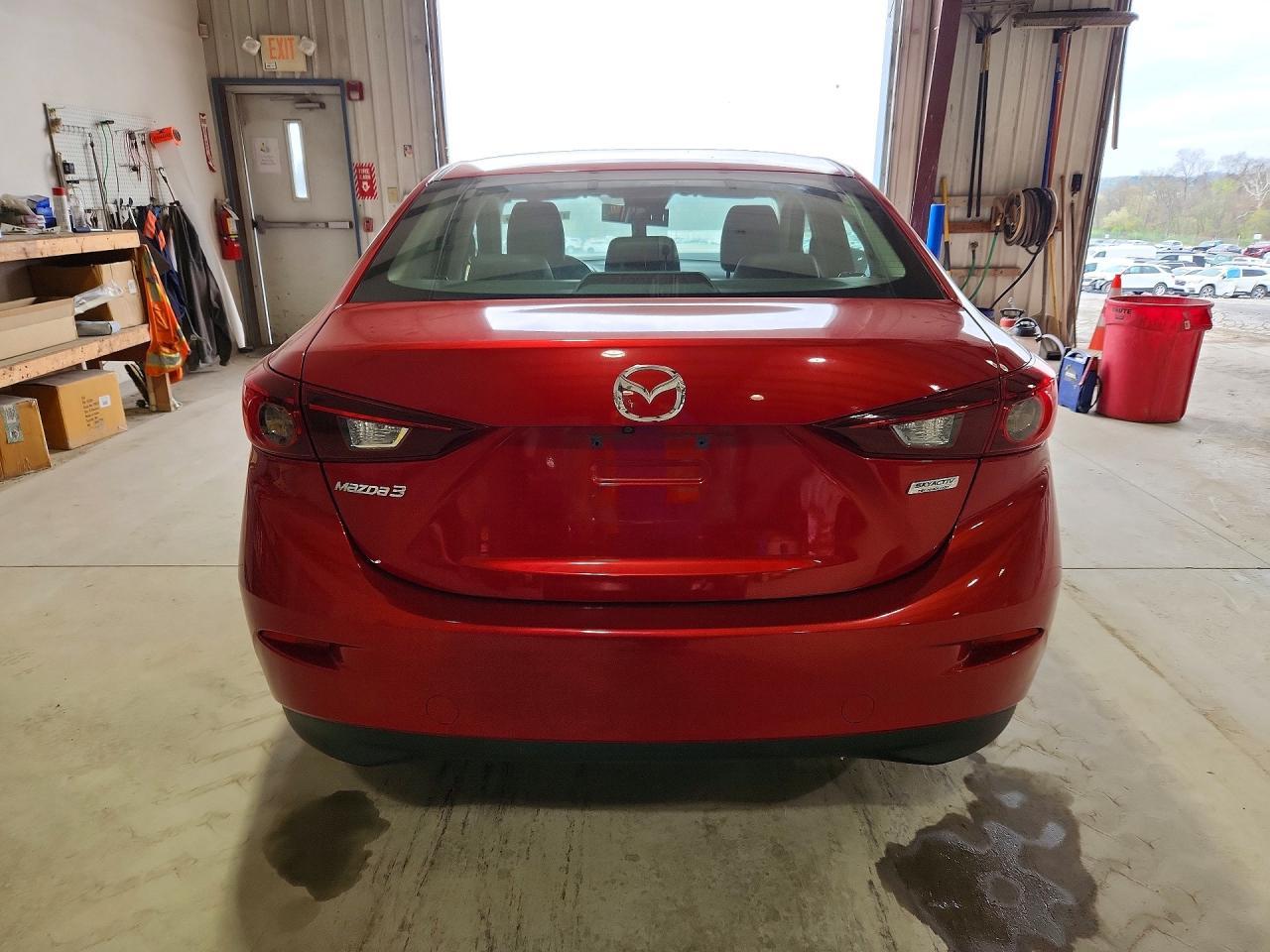 2017 Mazda 3 Touring - Image 6