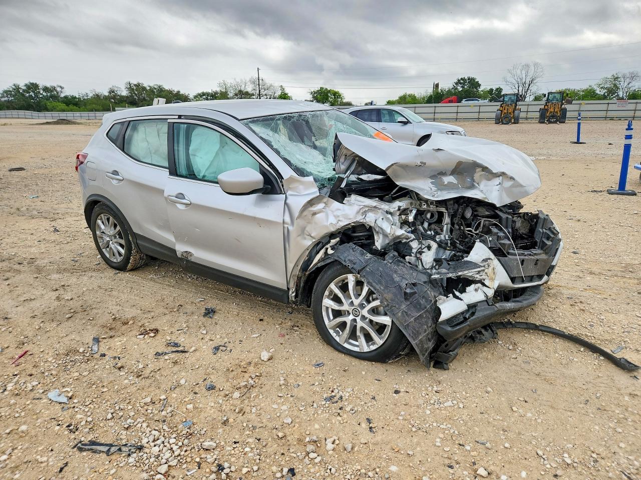 2021 Nissan Rogue Sport S - Фото 4