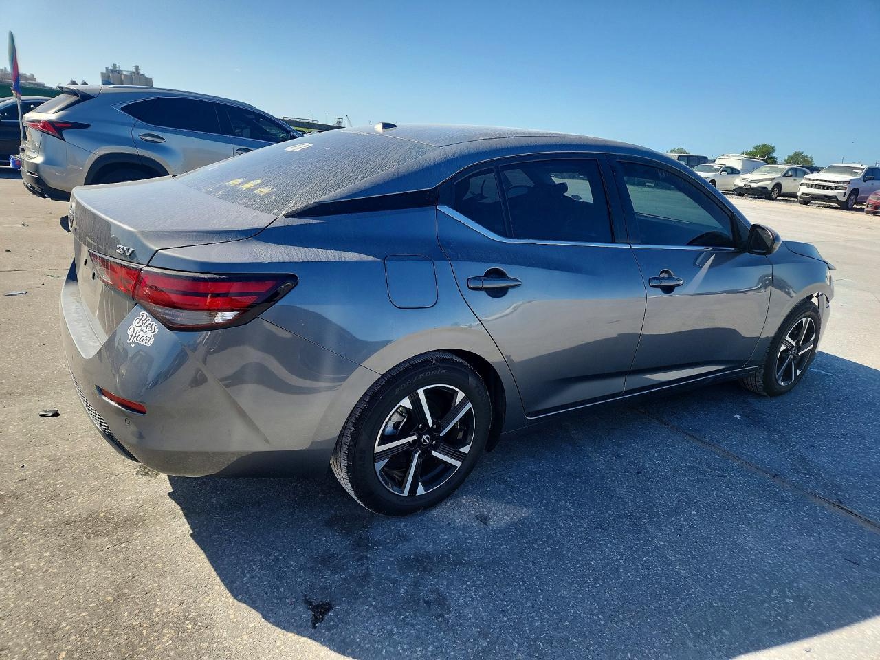 2024 Nissan Sentra Sv - Image 3