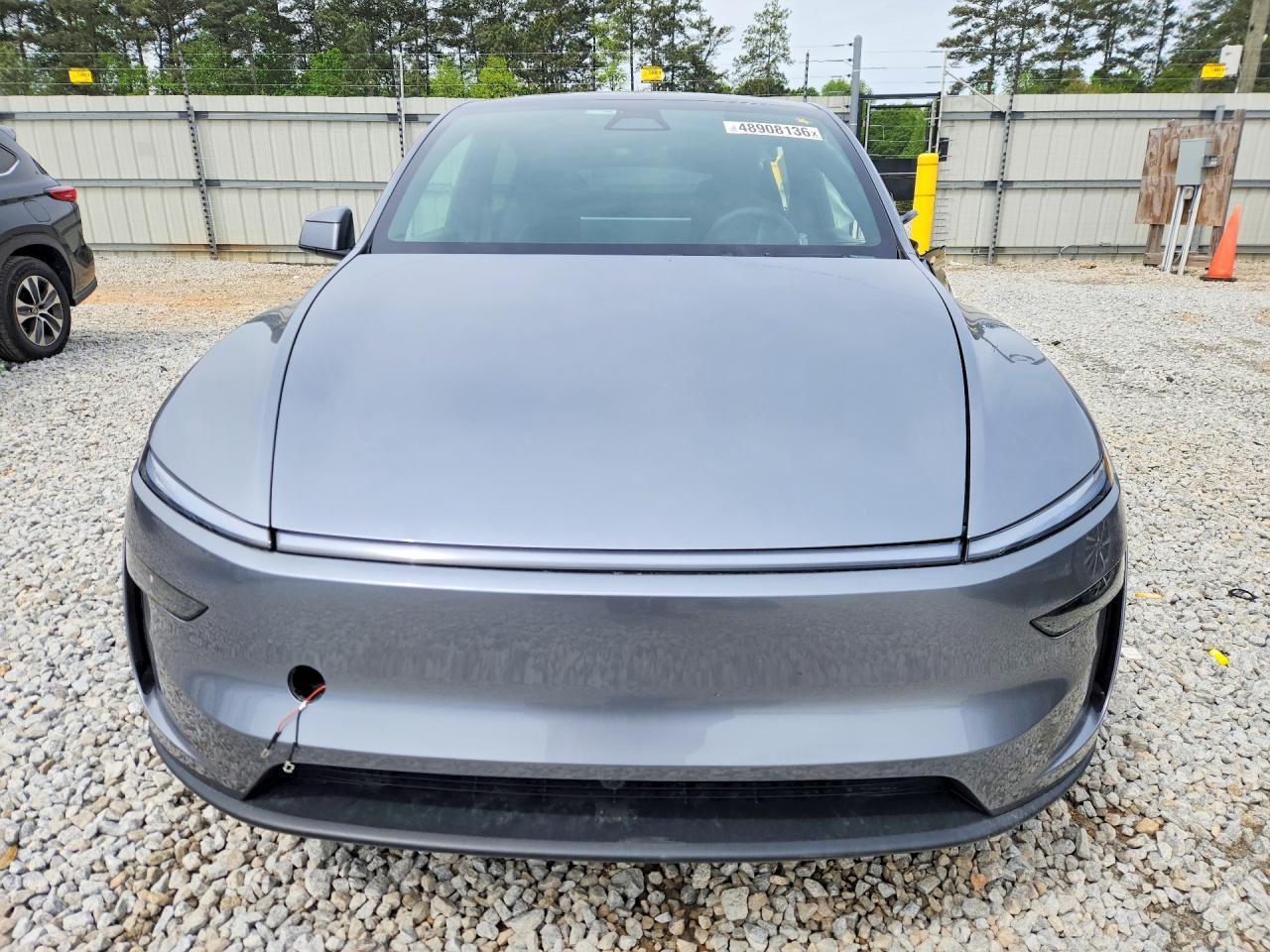 2026 Tesla Model Y - Image 5