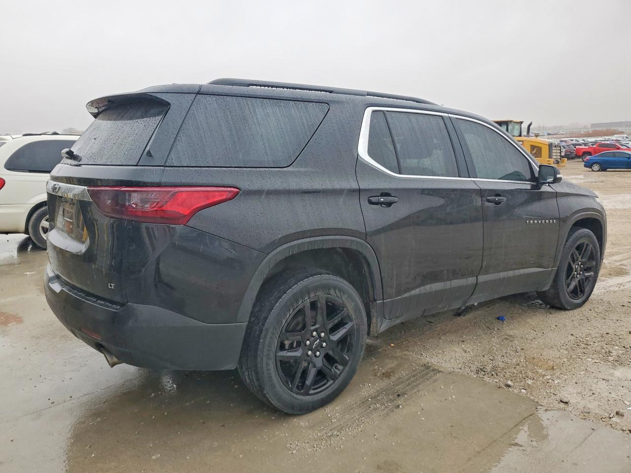 2021 Chevrolet Traverse Lt - Image 3