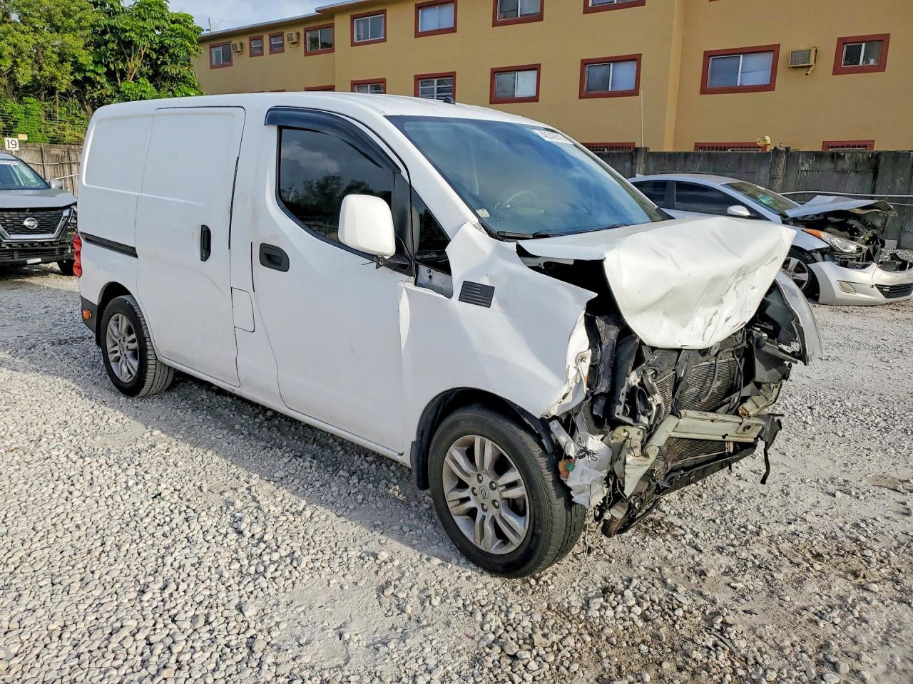 2017 Nissan Nv200 Sv - Фото 4