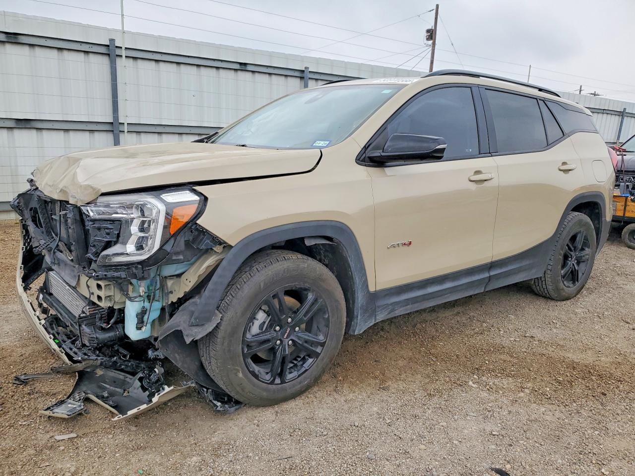 2022 GMC Terrain At4