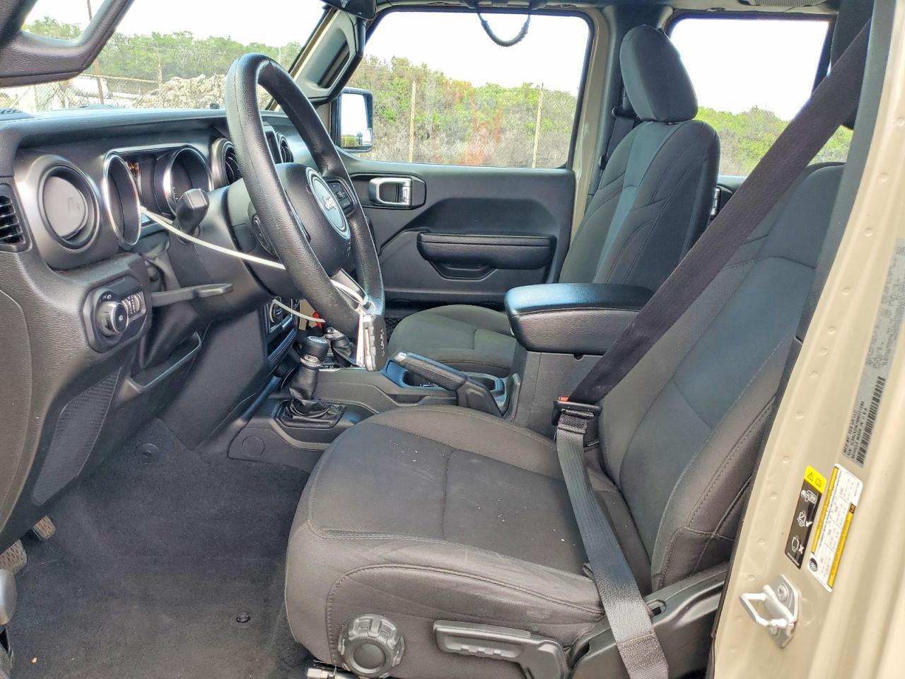 2022 Jeep Wrangler Unlimited Sport - Image 7