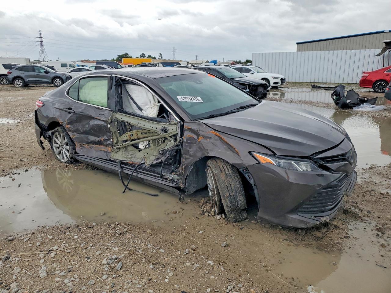 2018 Toyota Camry Le - Фото 4