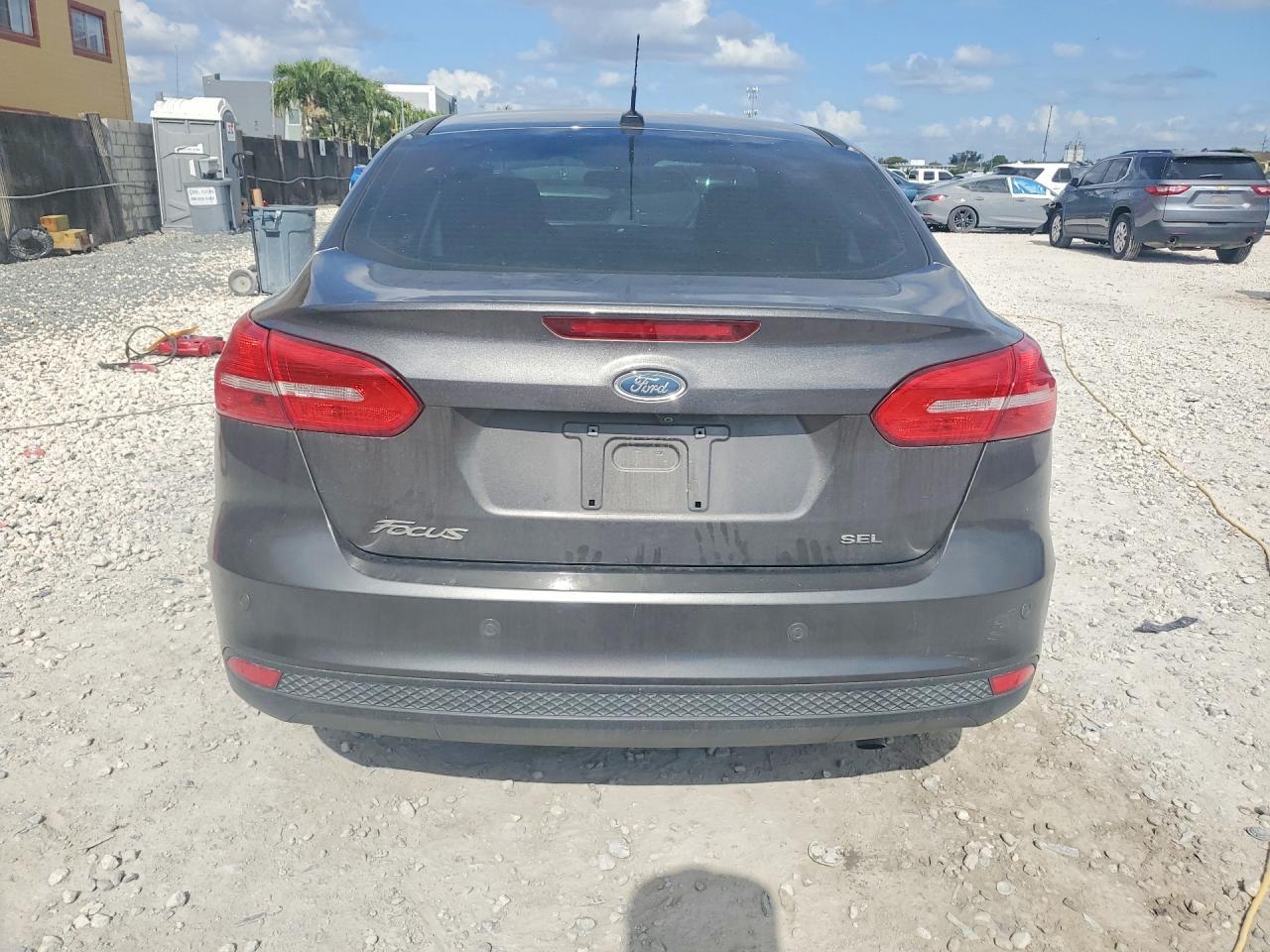 2018 Ford Focus Sel - Фото 6