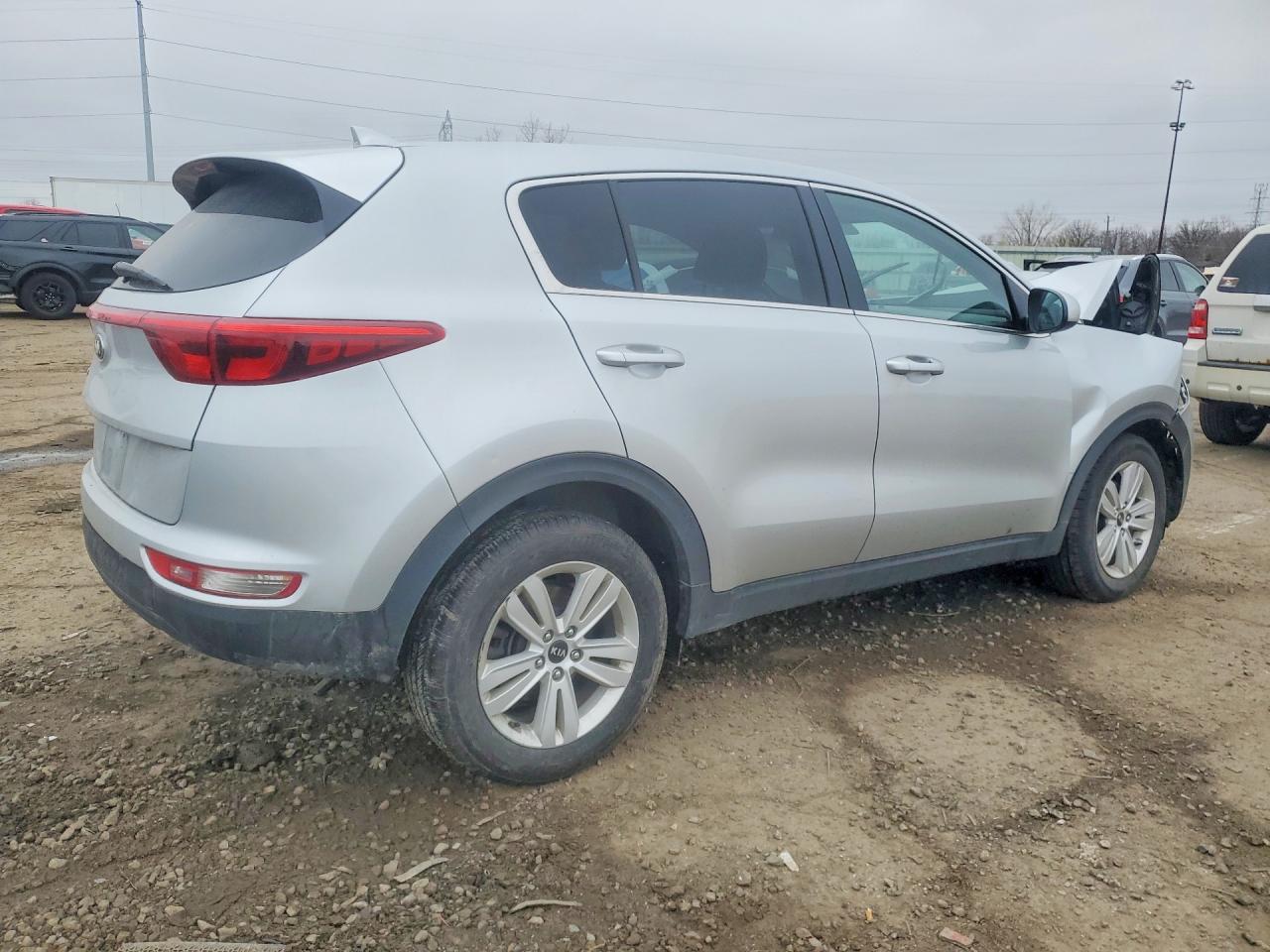 2019 Kia Sportage Lx - Image 3