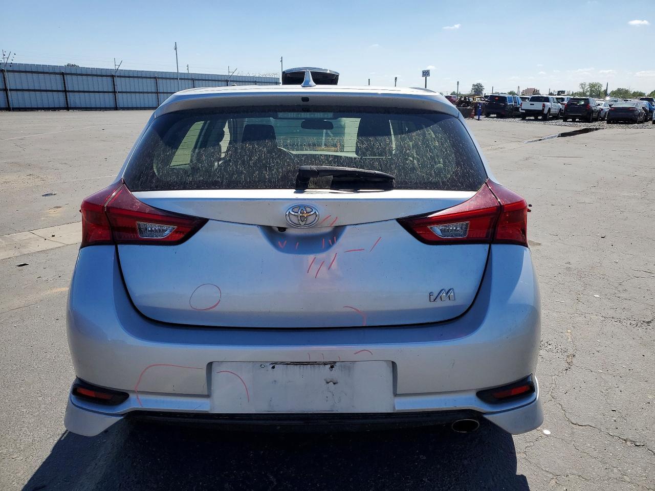 2017 Toyota Corolla Im Base - Фото 6