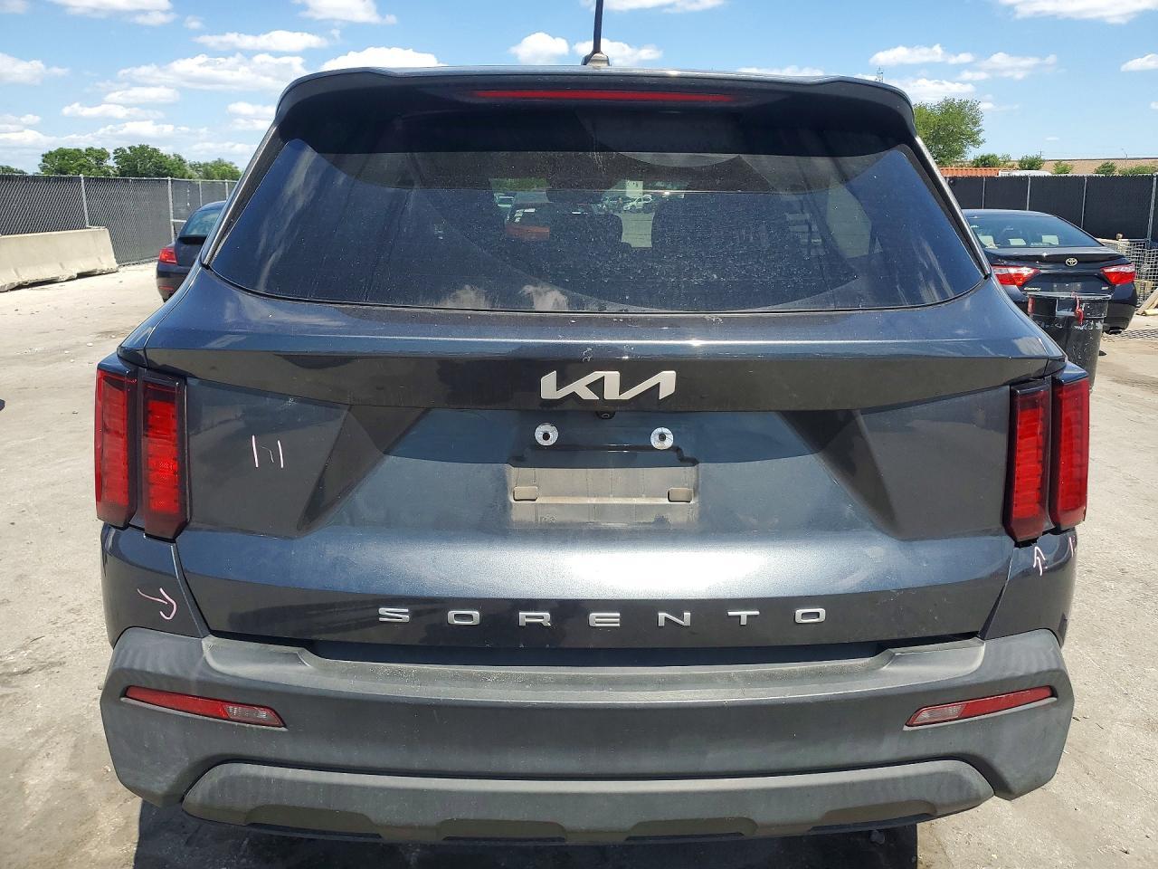 2022 Kia Sorento Lx - Фото 6