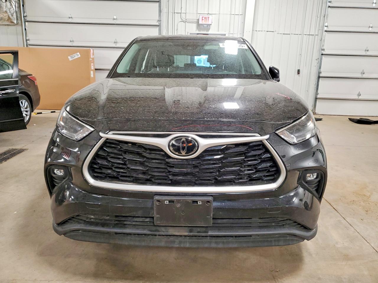 2022 Toyota Highlander Le - Фото 5