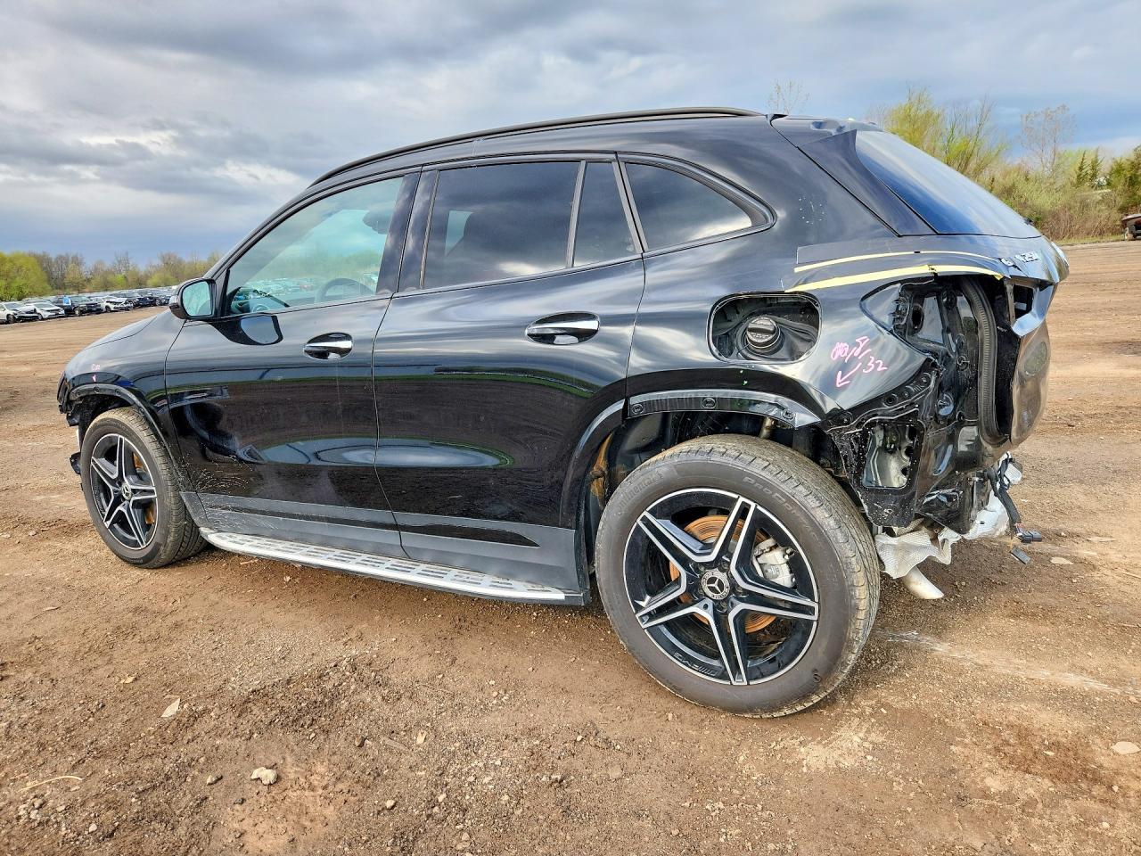 2025 Mercedes-Benz Gla 250 4Matic - Image 2