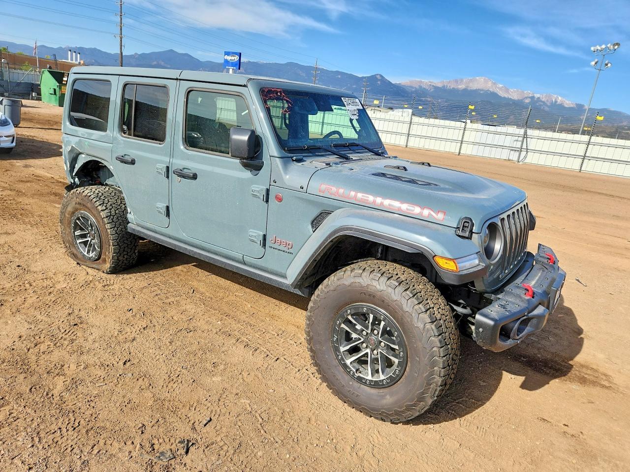 2025 Jeep Wrangler Rubicon - Image 4