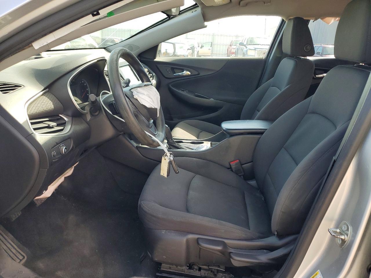 2016 Chevrolet Malibu Ls - Фото 7